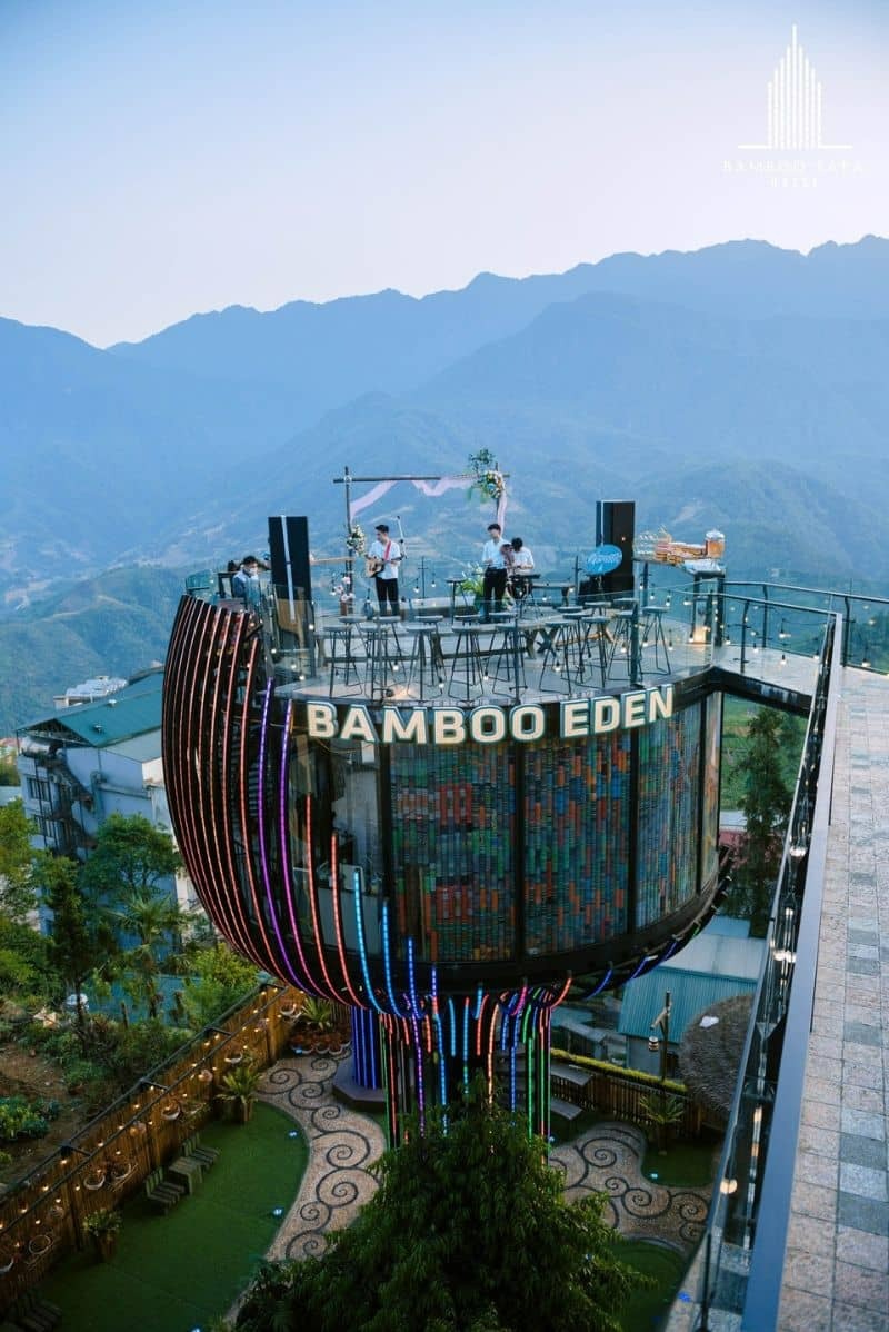 Bamboo Eden thu hút du khách bởi vị trí hoàn hảo để ngắm tầm view tuyệt mỹ 